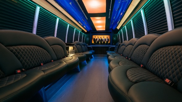 gilbert 20 passenger party bus